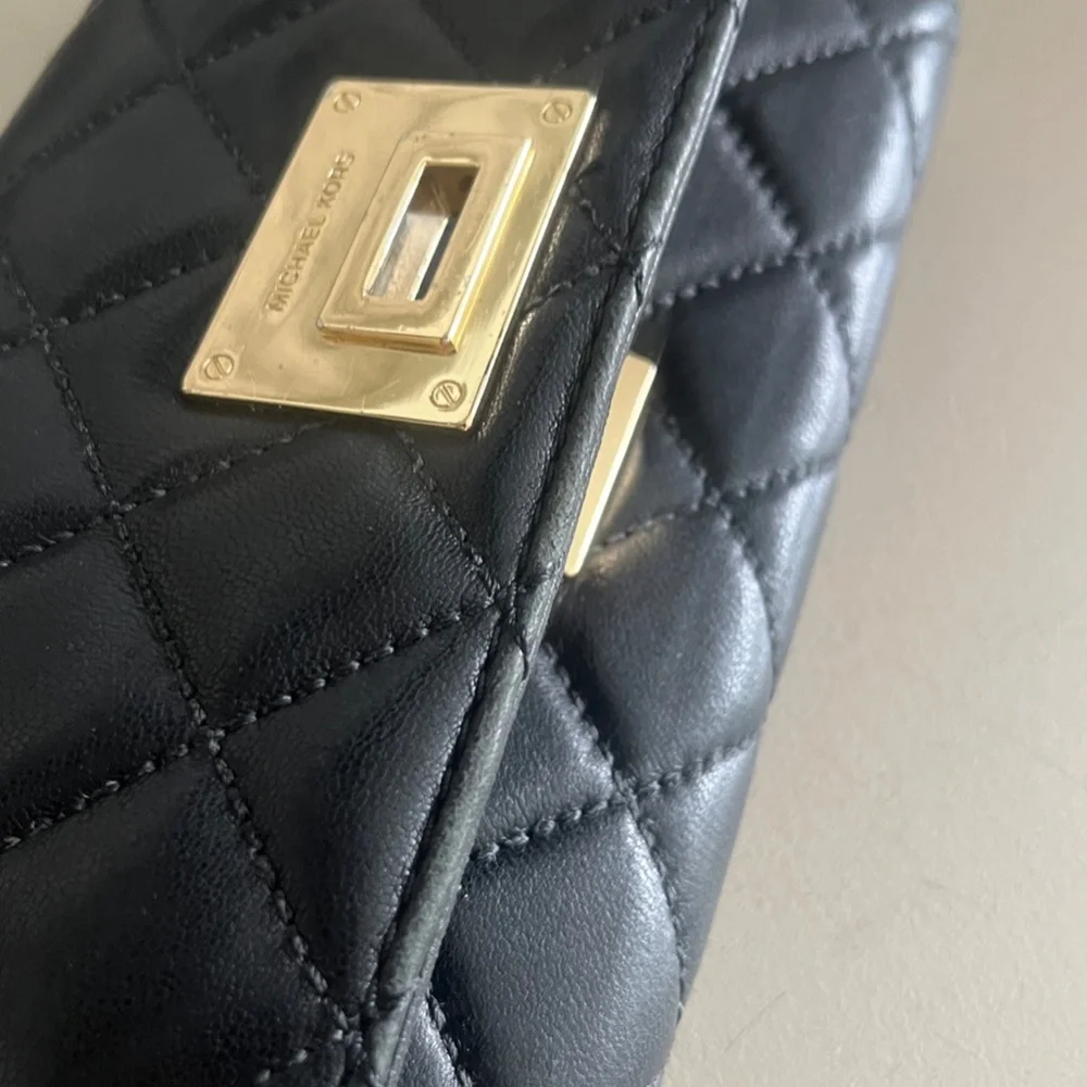 Michael Kors Quilted Black Wallet - Picture 3 of 15